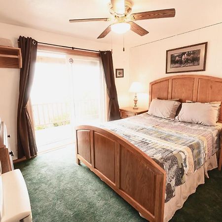 Front Room Lynnview Lodge هينز المظهر الخارجي الصورة